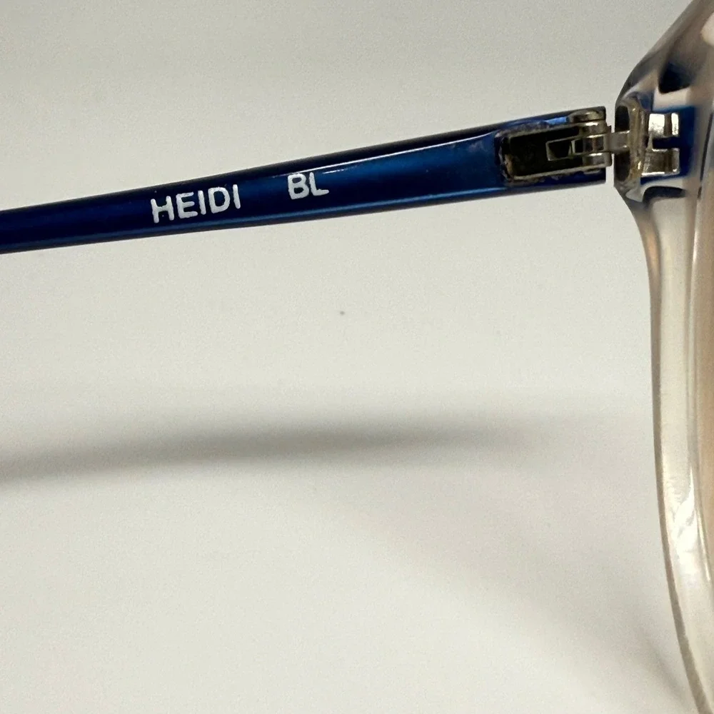 Vintage SRO Heidi BL Eyeglass Frames Champagne Navy Blue Round Cat Eye USA 140
